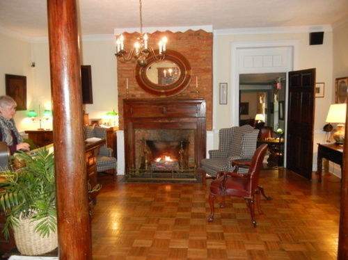 Wayside Inn Middletown Bagian luar foto